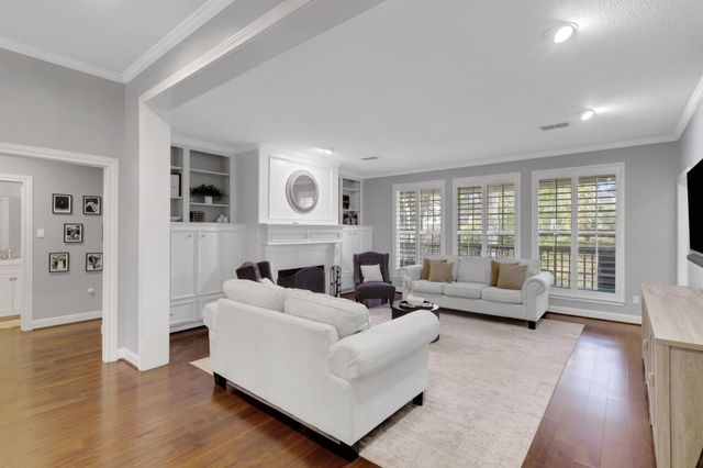 4602 Lake Village Drive, Fulshear, TX 77441