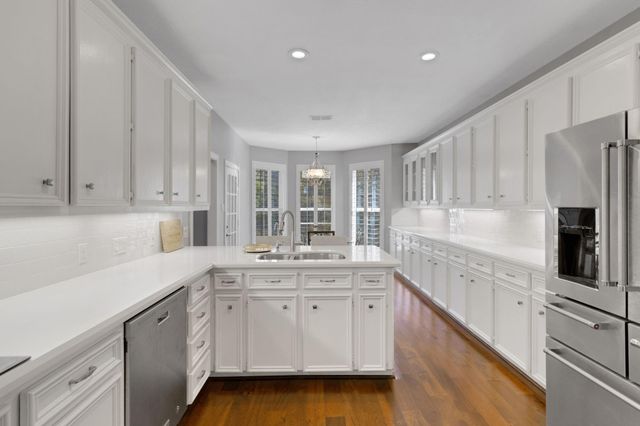 4602 Lake Village Drive, Fulshear, TX 77441