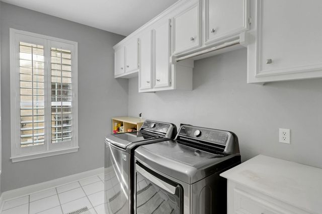 4602 Lake Village Drive, Fulshear, TX 77441