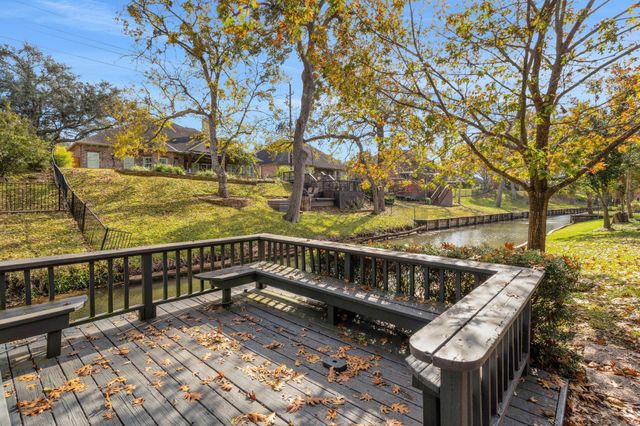 4602 Lake Village Drive, Fulshear, TX 77441