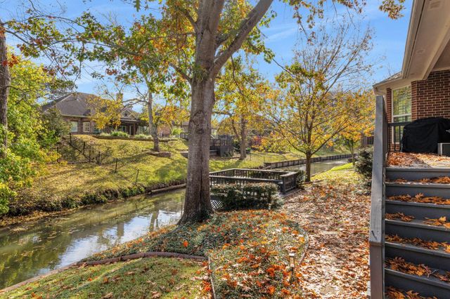 4602 Lake Village Drive, Fulshear, TX 77441