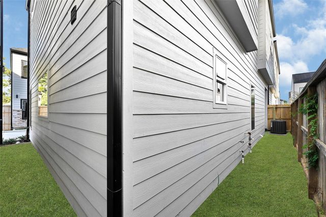 2595 Paul Quinn Street, Houston, TX 77091