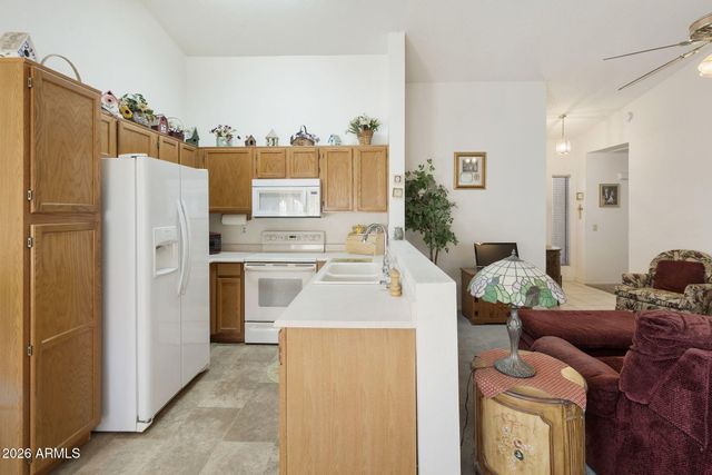 1862 E PEACH TREE Drive, Chandler, AZ 85249
