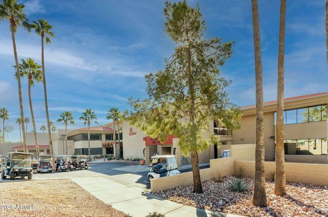1862 E PEACH TREE Drive, Chandler, AZ 85249