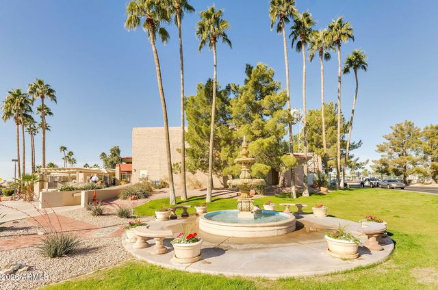1862 E PEACH TREE Drive, Chandler, AZ 85249