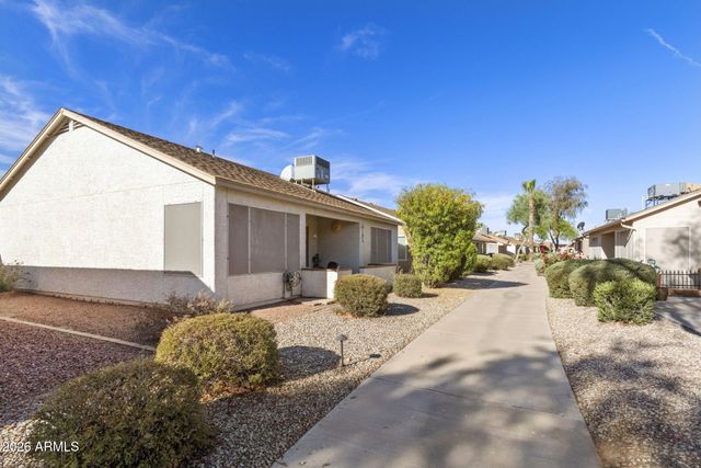 1862 E PEACH TREE Drive, Chandler, AZ 85249