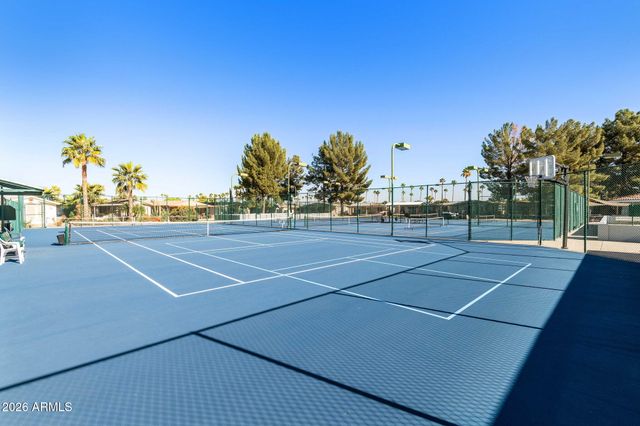 1862 E PEACH TREE Drive, Chandler, AZ 85249