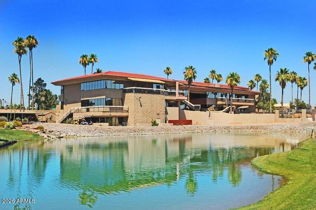 1862 E PEACH TREE Drive, Chandler, AZ 85249