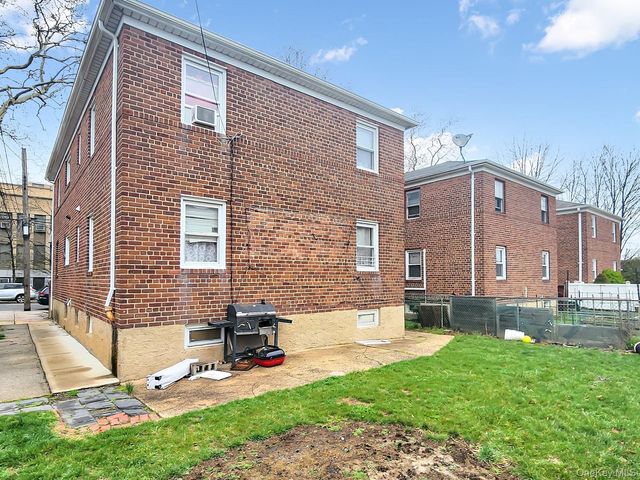 192-14 35th Avenue, Flushing, NY 11358