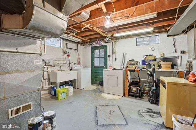 6905 RADCLIFFE DR, Alexandria, VA 22307