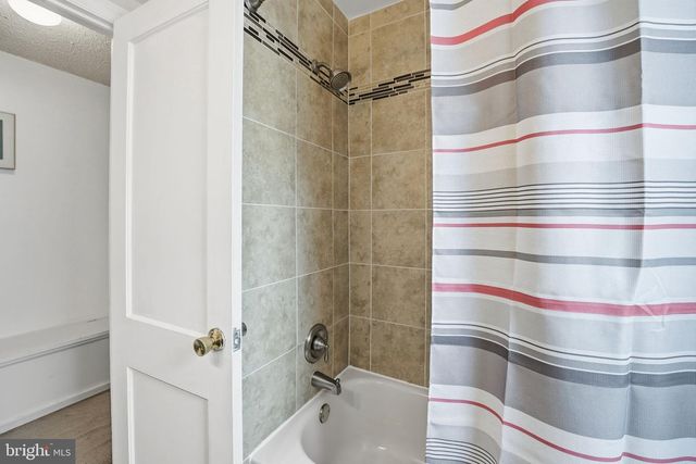 6905 RADCLIFFE DR, Alexandria, VA 22307