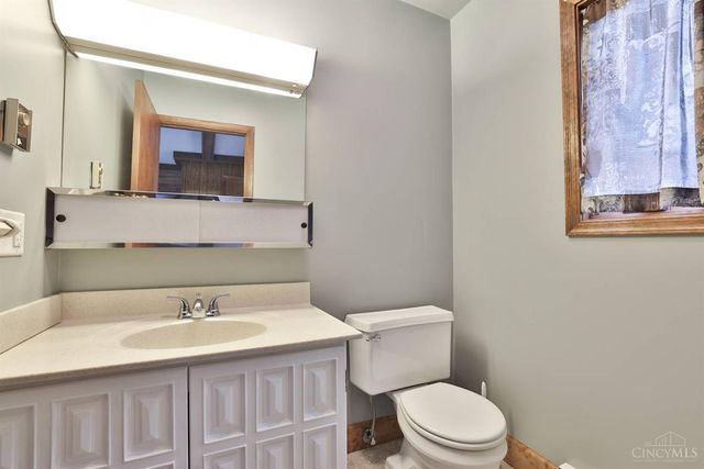 9986 Carolina Trace Road, Harrison Twp, OH 45030