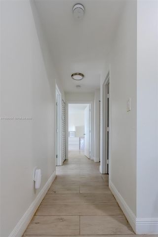 13950 Oaklawn Pl, Davie, FL 33325