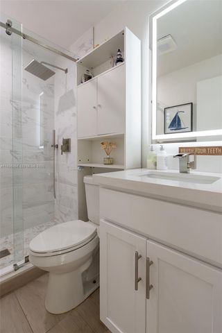 13950 Oaklawn Pl, Davie, FL 33325