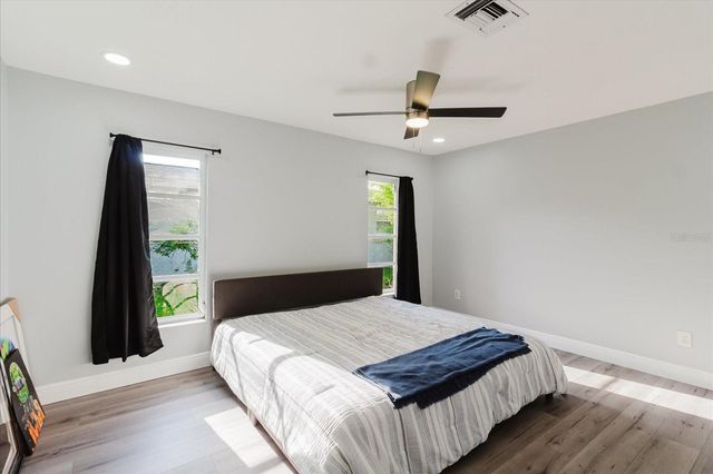 1811 FOREST DRIVE, Oldsmar, FL 34677