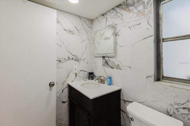 1811 FOREST DRIVE, Oldsmar, FL 34677