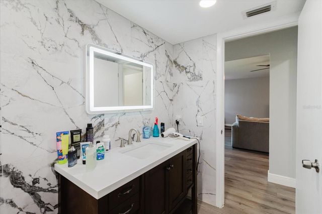 1811 FOREST DRIVE, Oldsmar, FL 34677