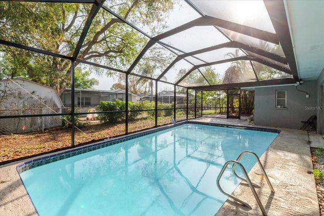 1811 FOREST DRIVE, Oldsmar, FL 34677