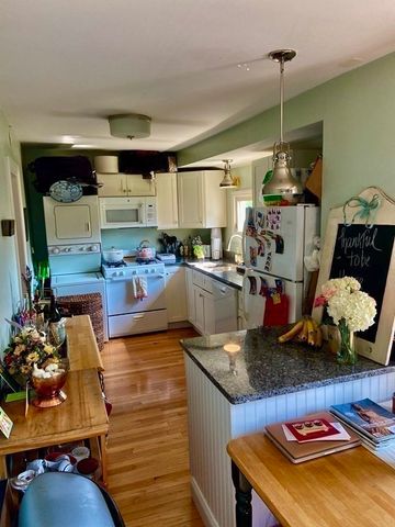 26 Bell Street 26, Quincy, MA 02169