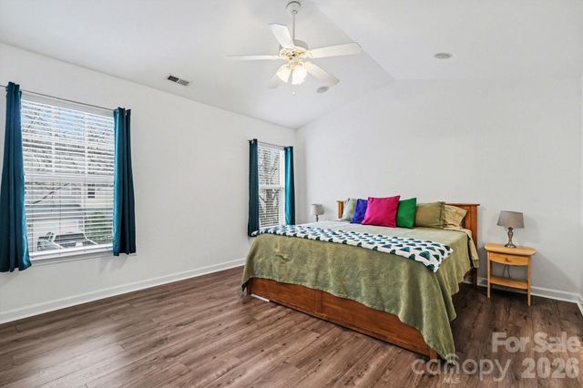 5518 Santeelah Court, Charlotte, NC 28217