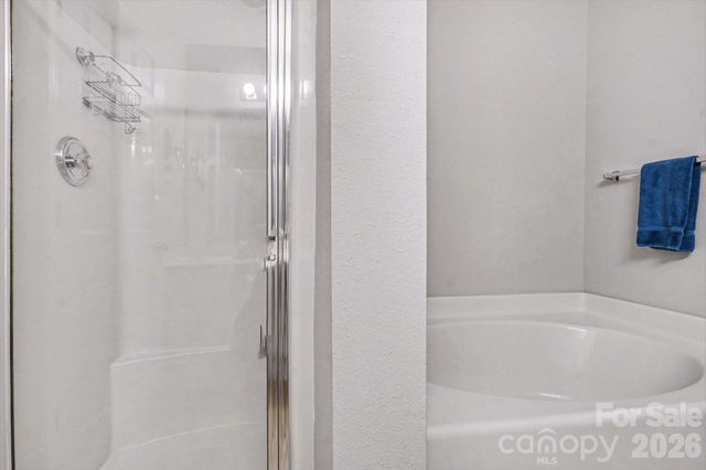 5518 Santeelah Court, Charlotte, NC 28217