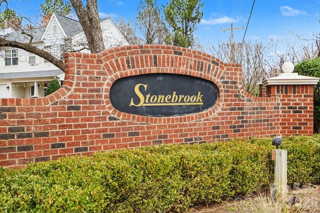 5518 Santeelah Court, Charlotte, NC 28217