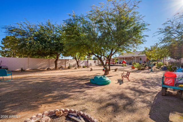 450 W CASA GRANDE LAKES Boulevard, Casa Grande, AZ 85122