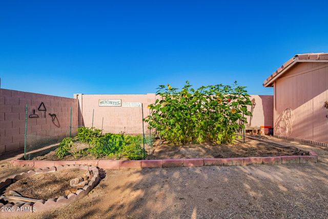 450 W CASA GRANDE LAKES Boulevard, Casa Grande, AZ 85122