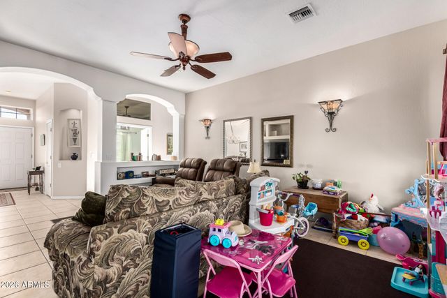 450 W CASA GRANDE LAKES Boulevard, Casa Grande, AZ 85122