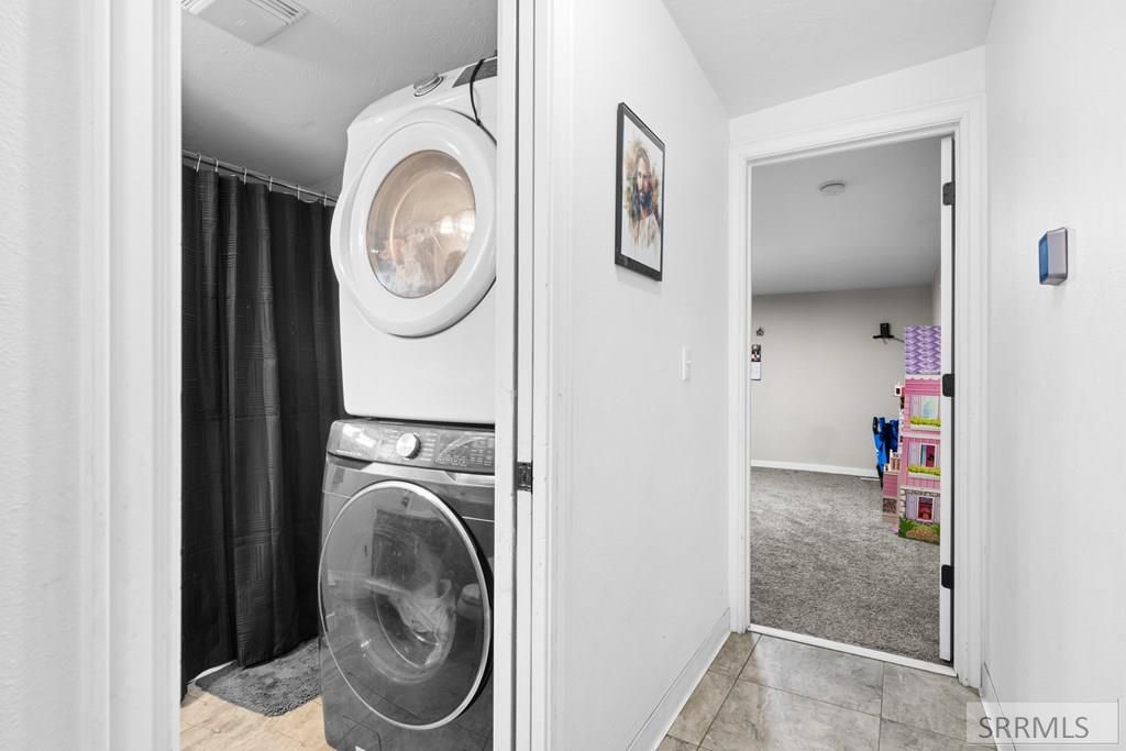 Image 21 of property listing at 1255 N 1100 E, Shelley, ID 83274