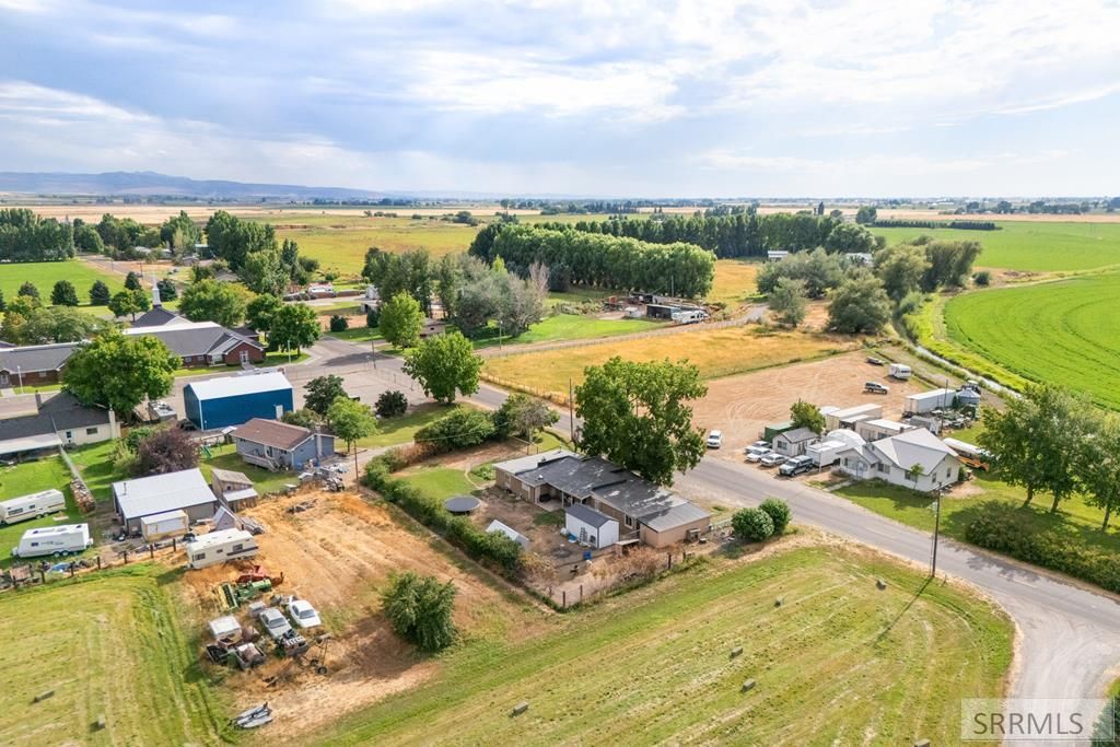 Image 29 of property listing at 1255 N 1100 E, Shelley, ID 83274