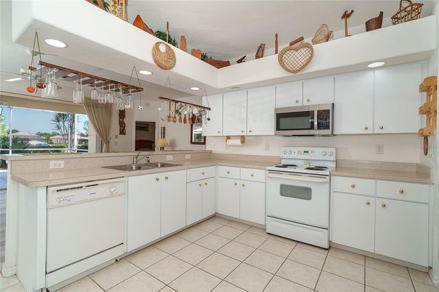 8390 PARKSIDE DRIVE, Englewood, FL 34224