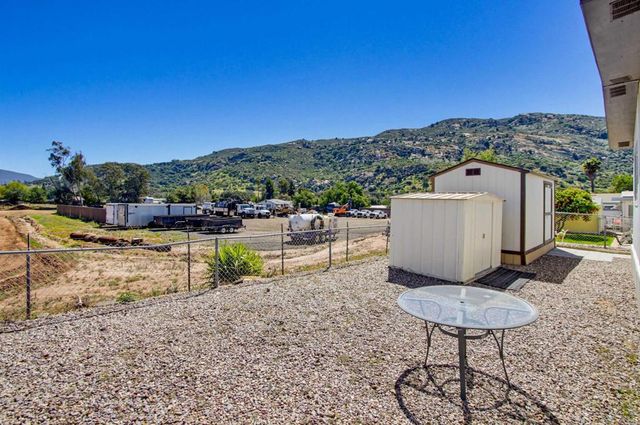 15420 Olde Highway 80 20, El Cajon, CA 92021