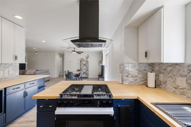 1801 Belford DR, Austin, TX 78757