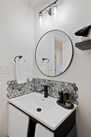 1801 Belford DR, Austin, TX 78757