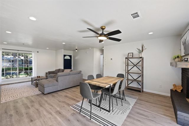 1801 Belford DR, Austin, TX 78757
