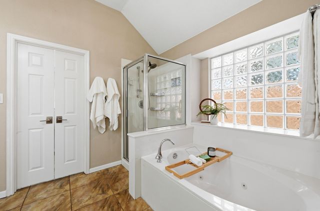 905 Hunters Creek DR, Cedar Park, TX 78613
