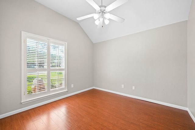 905 Hunters Creek DR, Cedar Park, TX 78613