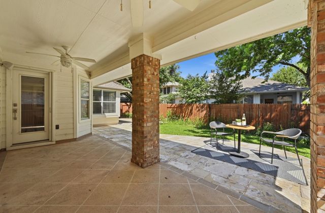 905 Hunters Creek DR, Cedar Park, TX 78613