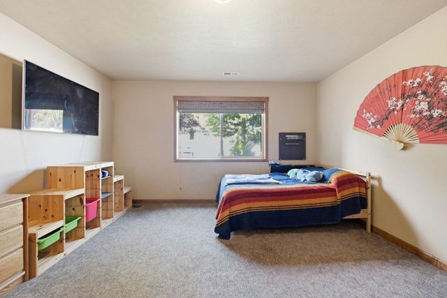 16411 E 10TH Ln, Spokane Valley, WA 99037