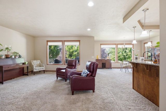 16411 E 10TH Ln, Spokane Valley, WA 99037