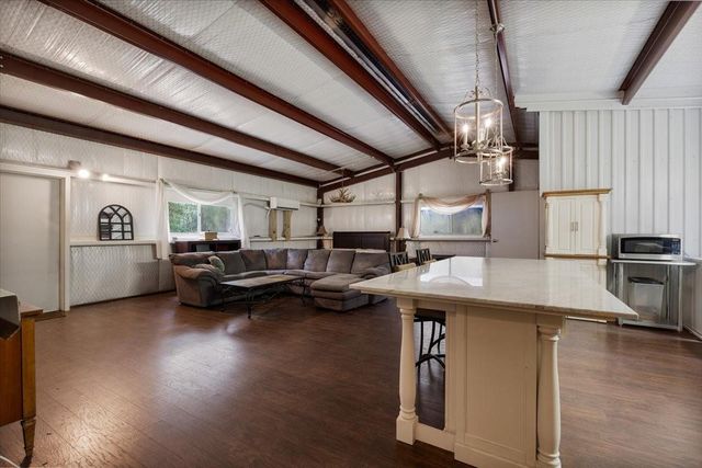 16375 Grand Flower Road, Plantersville, TX 77363