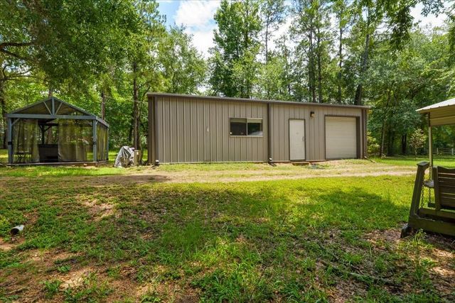 16375 Grand Flower Road, Plantersville, TX 77363