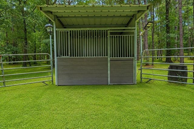 16375 Grand Flower Road, Plantersville, TX 77363