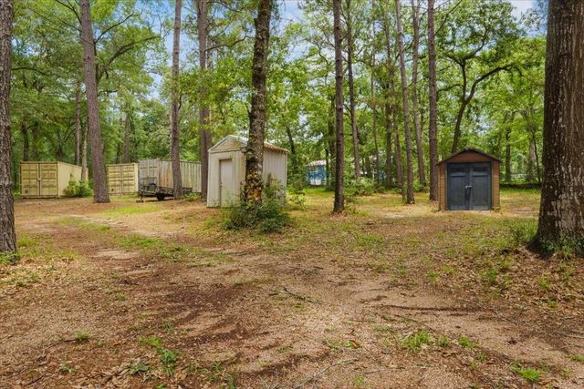 16375 Grand Flower Road, Plantersville, TX 77363