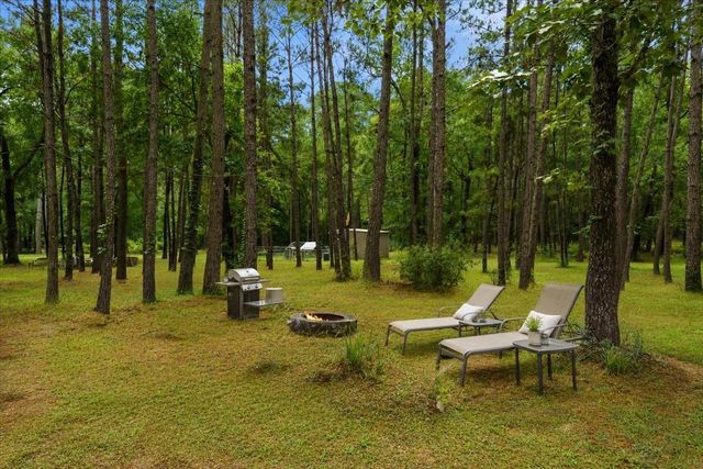 16375 Grand Flower Road, Plantersville, TX 77363