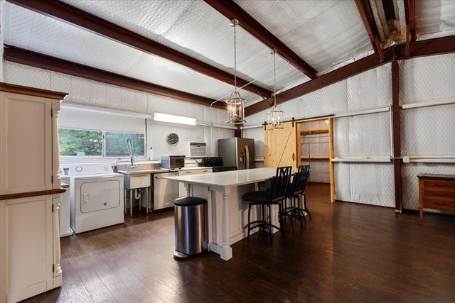 16375 Grand Flower Road, Plantersville, TX 77363