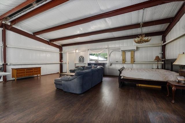 16375 Grand Flower Road, Plantersville, TX 77363