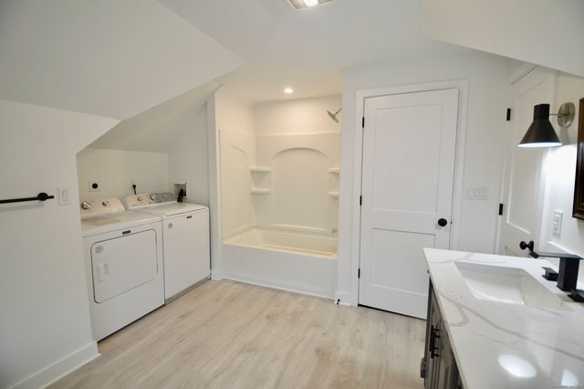 21 Nichols Street, Ansonia, CT 06401