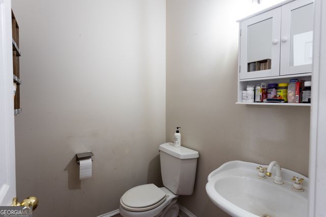 3068 H D Atha Road, Covington, GA 30014